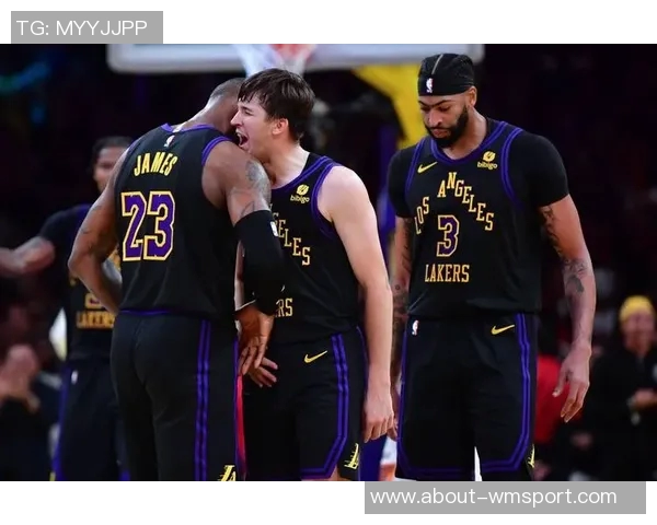 本赛季球队进攻变化显著里弗斯指出更多球员积极冲击篮下