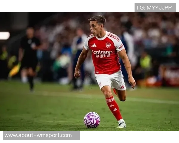 曼联近期状态回暖豪取4胜英超仅次于阿森纳的表现引关注